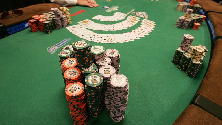 What are the most important responsibilities of a gambling agent?